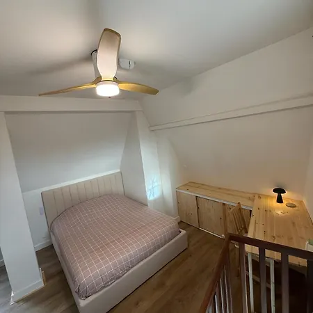 Appartement Chez Oscar Et Charlie, Duplex Sur La Grand Place *