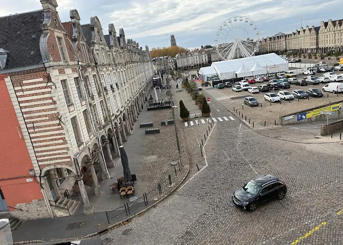 Chez Oscar Et Charlie, Duplex Sur La Grand Place *